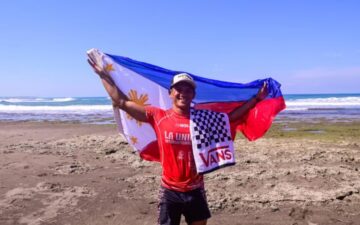 Filipino surfer Jay-r Esquivel clinches consecutive victory at La Union